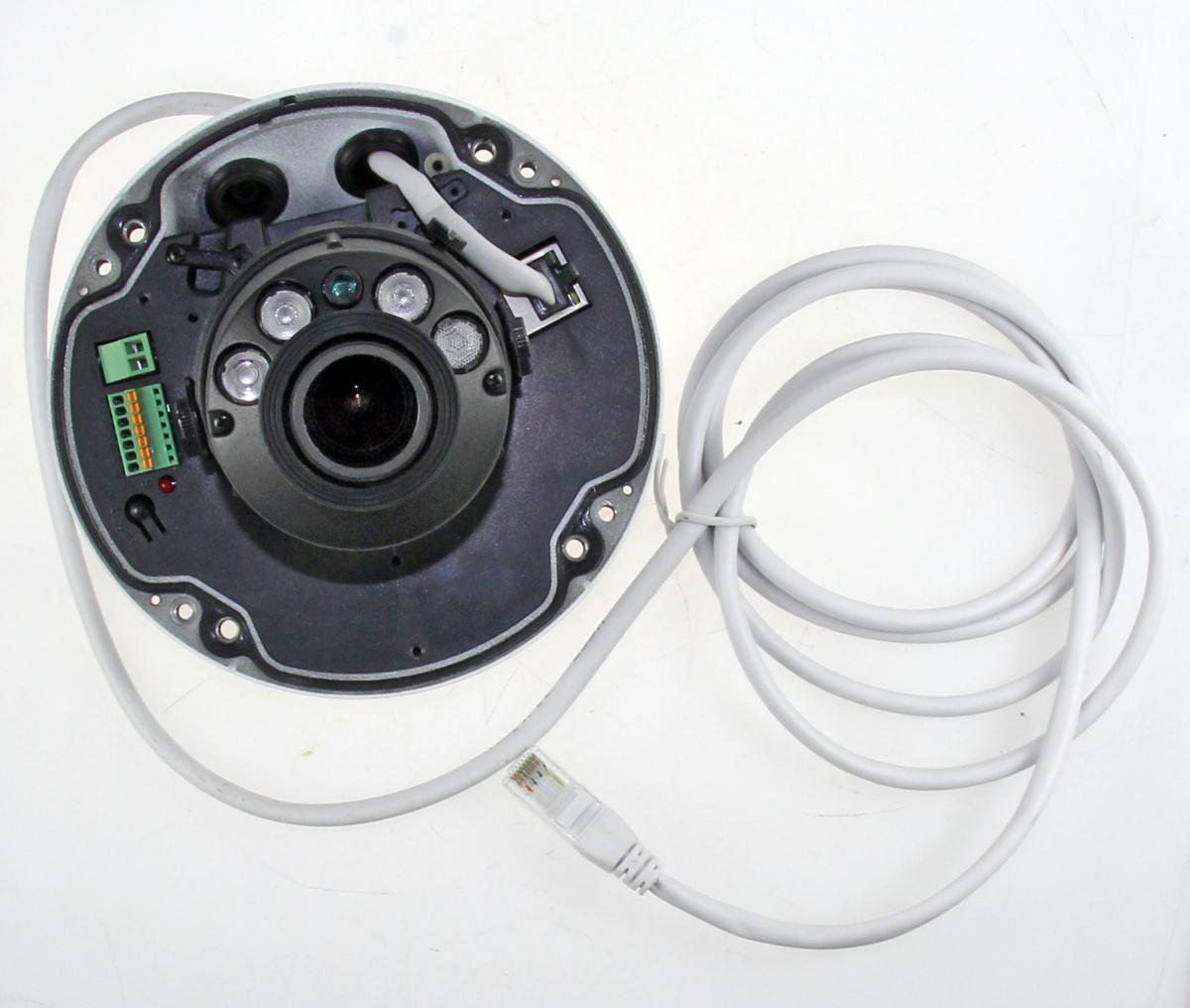 LOGSER AG - 3 MP IP-Dome Überwachungskamera, Motor Zoom 2.8-12mm, POE, IR Nachtsicht(Array)